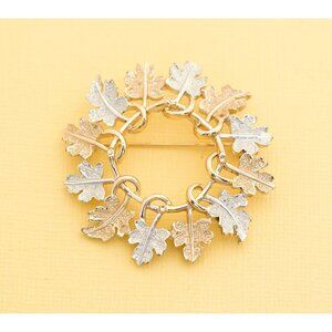 Vintage Mid Century Gold Tone Leaf Brooch by Sarah Coventry i16